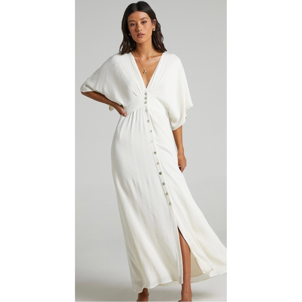 Showpo SITTING PRETTY MAXI DRESS - SHORT SLEEVE BUTTON DOWN DRESS 8 Medium